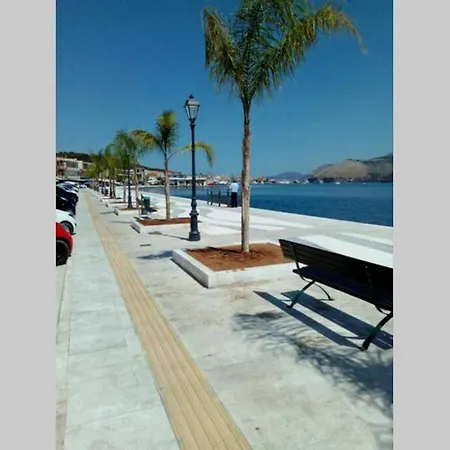 Iris's With Parking Lejlighed