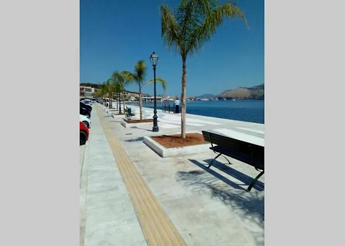 Iris's With Parking Lejlighed